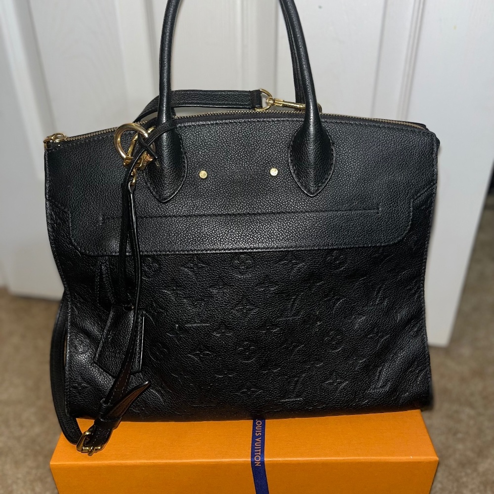 Louis Vuitton Pont-Neuf Monogram